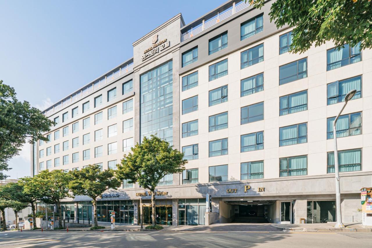Hotel Zinc Сеогвипо Екстериор снимка